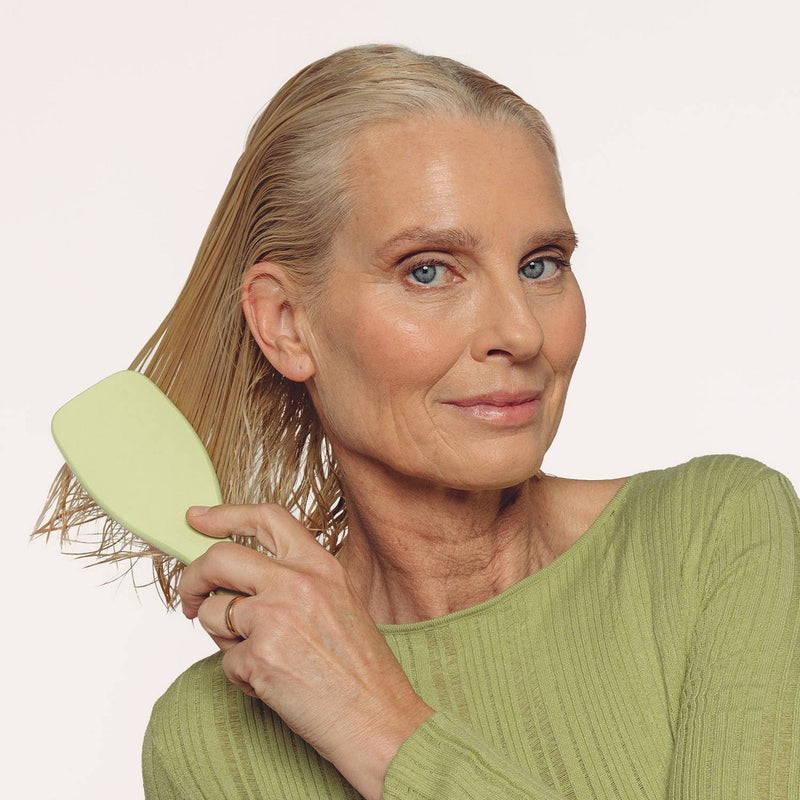 Tangle Teezer Fine & Fragile Plant Detangling Hair Brush - Cool Matcha