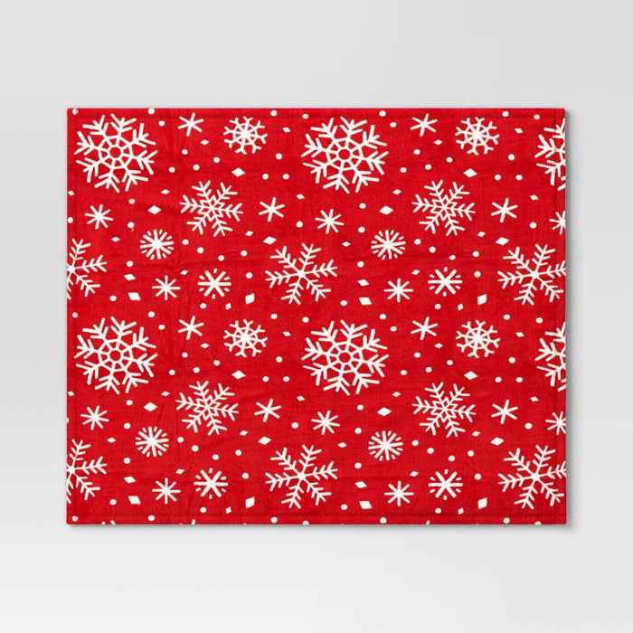 Christmas Snowflake Printed Plush Throw Blanket Red - Wondershop