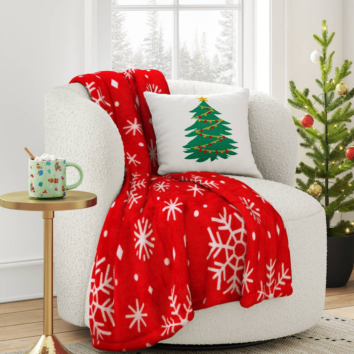 Christmas Snowflake Printed Plush Throw Blanket Red - Wondershop