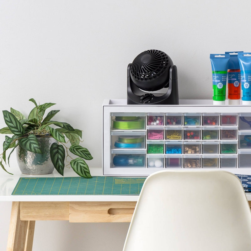 IRIS 3 Speed Desk Oscillating Fan