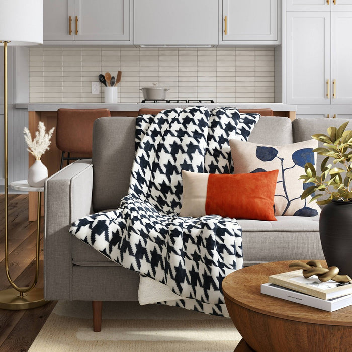 Printed Plush Houndstooth Throw with Faux Shearling Reverse Blue/Cream - Threshold