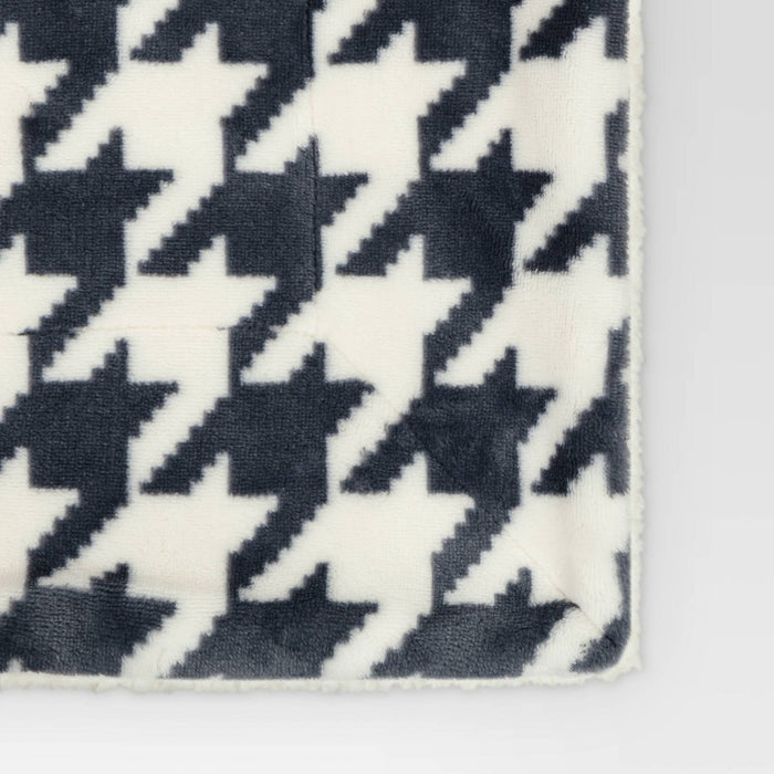 Printed Plush Houndstooth Throw with Faux Shearling Reverse Blue/Cream - Threshold