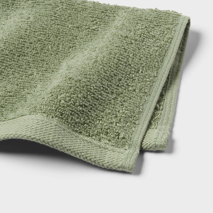 18pk Everyday Washcloths Green/White - Room Essentials