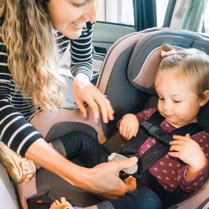 UnbuckleMe Car Seat Buckle Release Tool - Gray/White