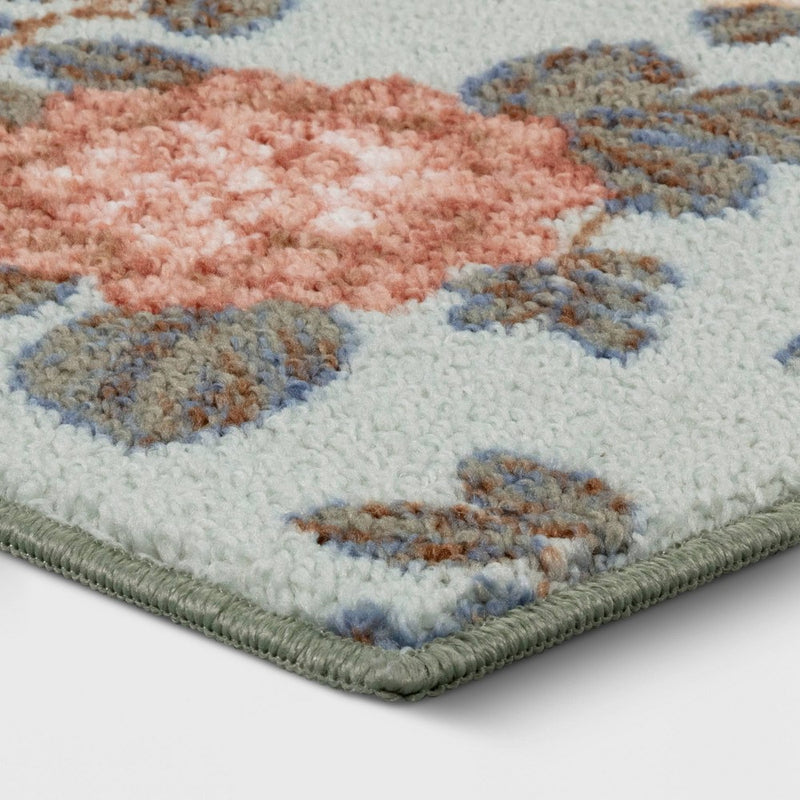 2'x3' Floral High Low Loop Accent Rug Green - Threshold (LOCAL PICKUP ONLY)