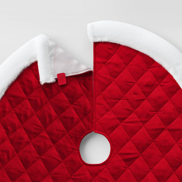 32" Quilted Velvet Christmas Tree Skirt with Faux Fur Trim Red/White - Wondershop