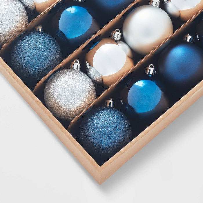 50ct Shatter-Resistant Round Christmas Tree Ornament Set Navy/Silver - Wondershop