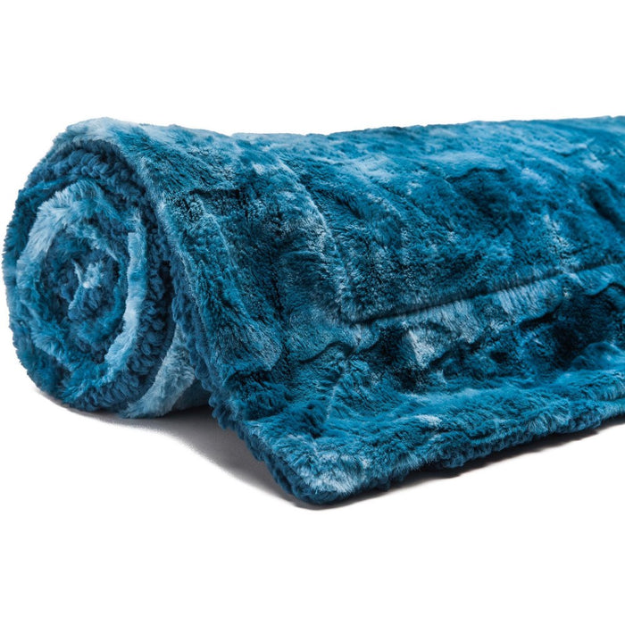 Chanasya Wolf Faux Fur Throw Blanket with Plush Faux Shearling Side - 50" x 65” - Blue