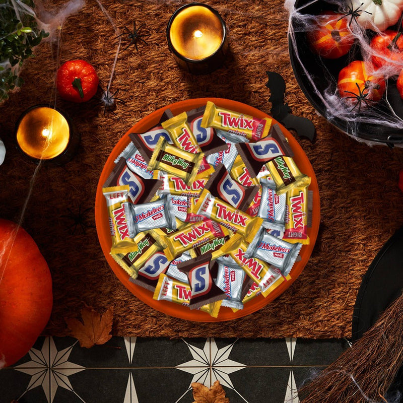 Twix, Snickers, Milky Way & 3 Musketeers Halloween Minis Candy Chocolate Bars Bulk - 41.79oz/150Ct