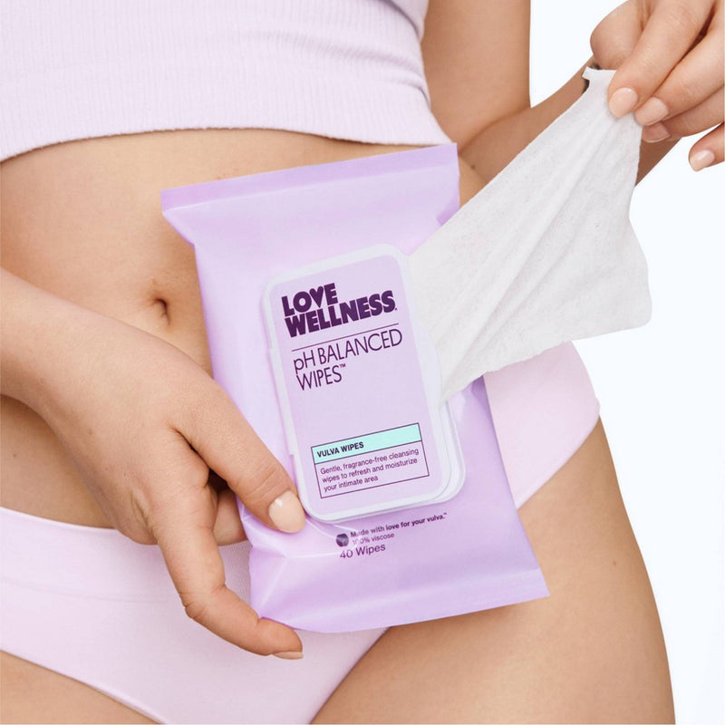 Love Wellness pH Balanced Wipes for Sensitive Care Unscented - 40ct