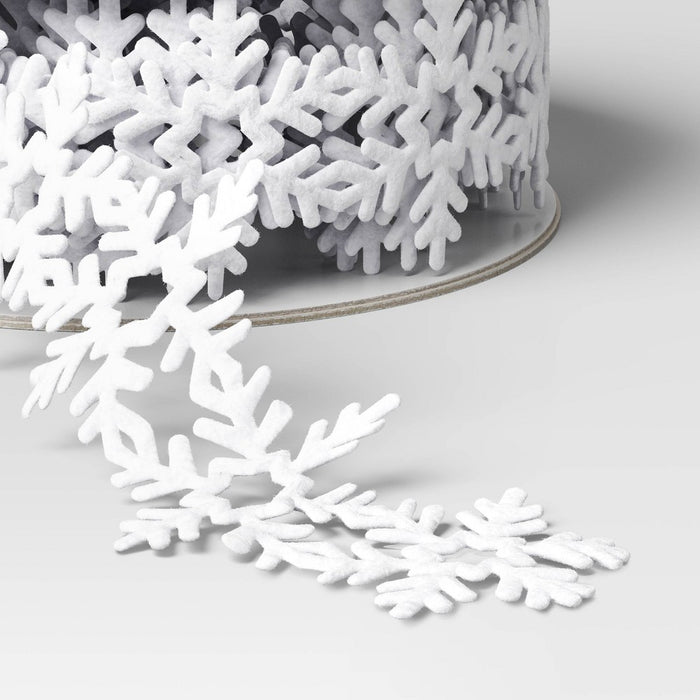 1.5" Felt Snowflake Fabric Christmas Ribbon 12' White - Wondershop???????: Polyester, Christmas, Ribbon, Yarn & Thread
