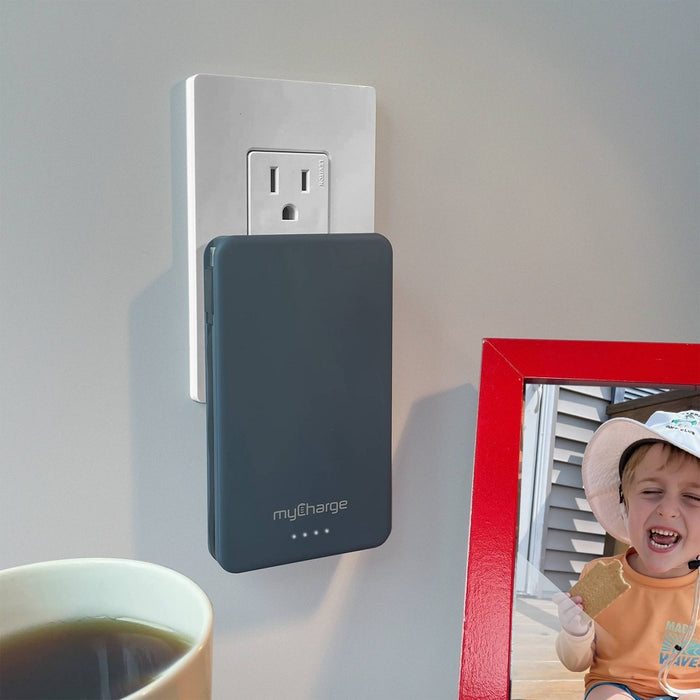 myCharge Amp Prong Plus 10000mAh/12W Output Power Bank with Integrated Charging Cable - Blue