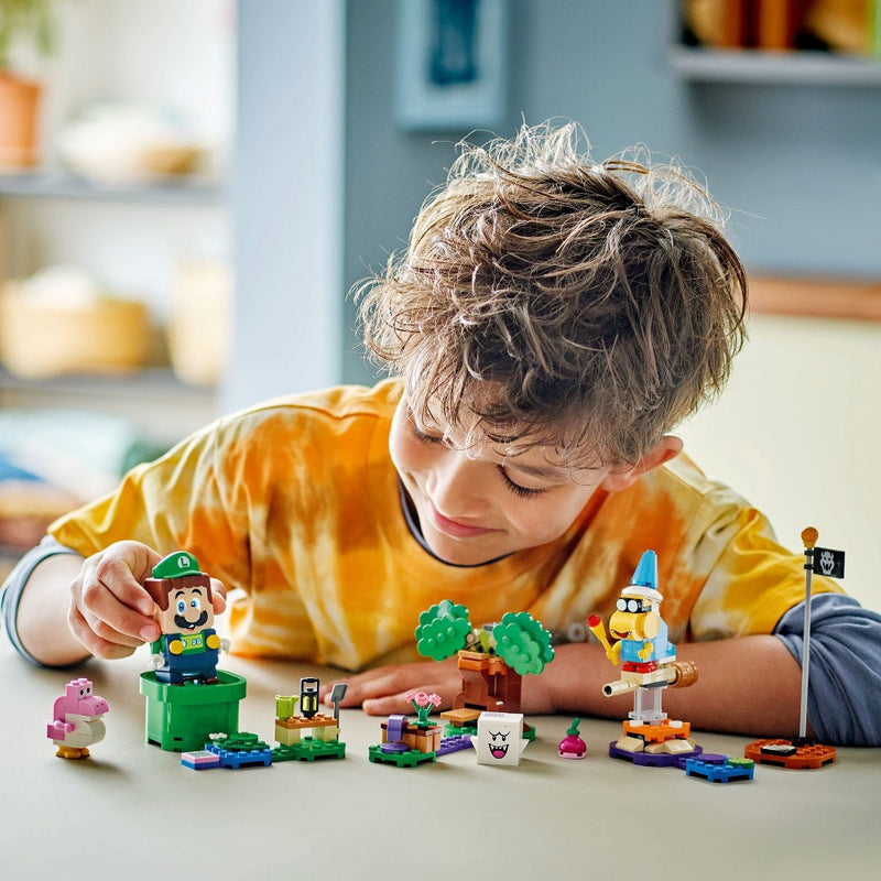 LEGO Super Mario Adventures with Interactive LEGO Luigi Toy 71440