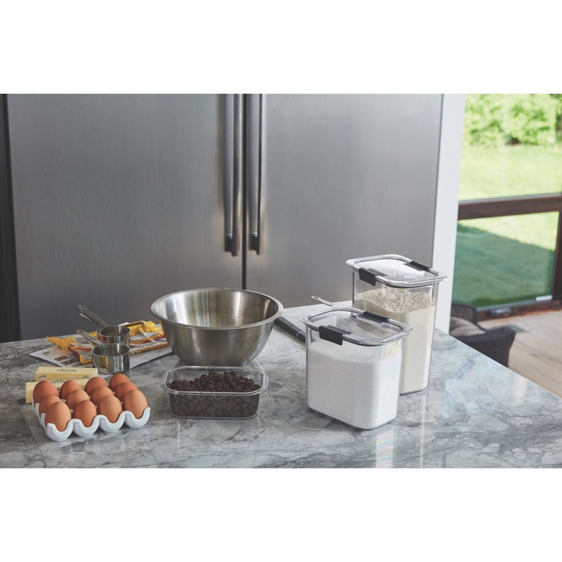 Rubbermaid Brilliance 12 cup Pantry Airtight Food Storage Container: BPA-Free, Clear Plastic, Freezer & Dishwasher-Safe