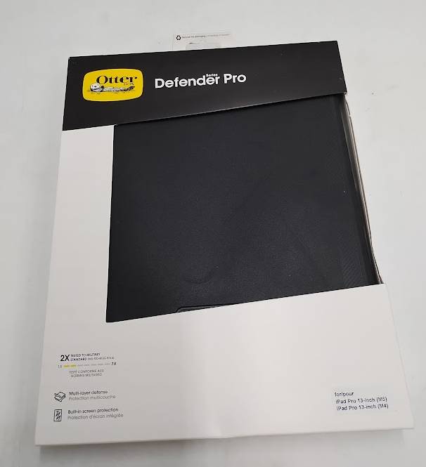 OtterBox Apple iPad Pro 13-inch (M4) Defender Series Case - Black