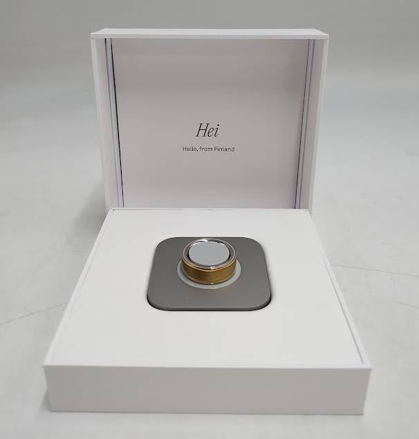 Oura Ring 4 Gold - Size 8 *PRE-OWNED*