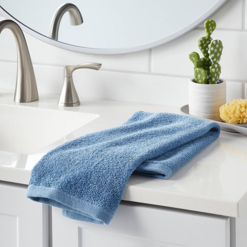 Everyday Hand Towel Quilt Blue - Room Essentials