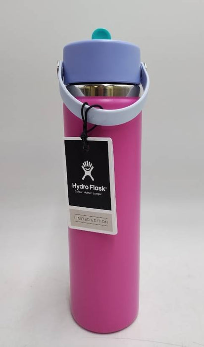 Hydro Flask 24oz Wide Mouth Flex Straw Water Bottle Holiday Punch *ADD 3 TO YOUR CART & 1 IS FREE!*