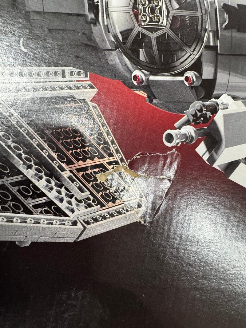 LEGO Star Wars Ultimate Collector Series TIE Interceptot 75382 SEE DETAILS (LOCAL PICKUP ONLY)