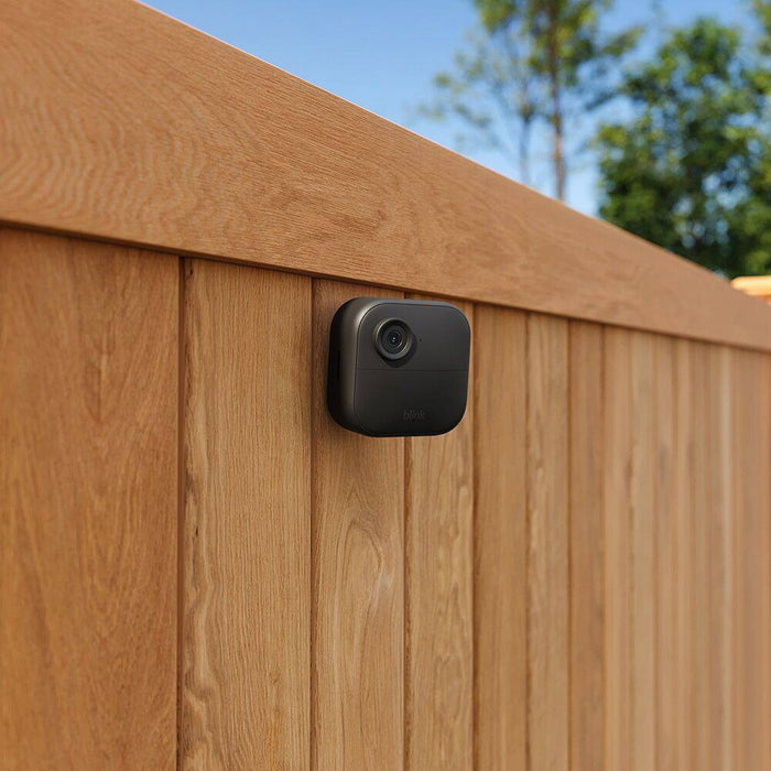 Blink Outdoor 4 - Battery-Powered Smart Security 5-Camera System