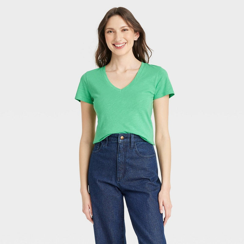 Womens Fitted V-Neck T-Shirt -Universal Thread Green XS
