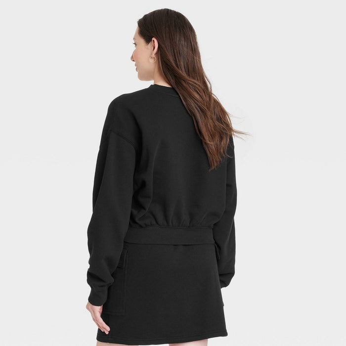 Pullover Sweatshirt - Universal Thread Black M *ADD 3 TO YOUR CART & 1 IS FREE!*
