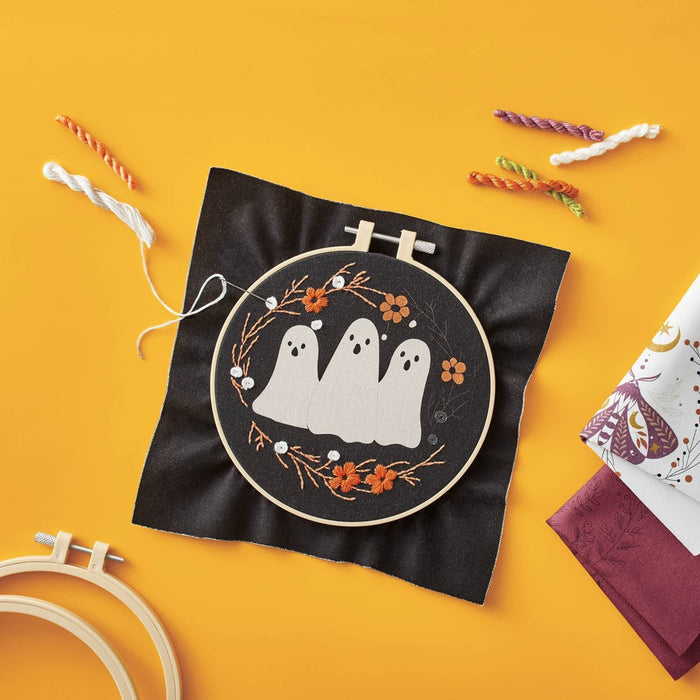 Halloween Embroidery - Mondo Llama