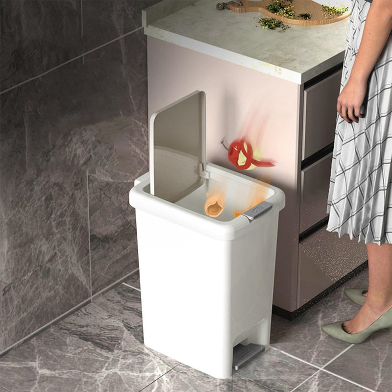 Step-On Trash Can, 4.24Gallon Kitchen Trash Can With Lid, Dog Proof Trash Can, Step On Trash Can, Touchless Trash Can, Small Trash Bin For Home Office, Living Room, Study Room, Kitchen, Bathroom