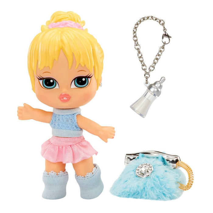 Bratz 8" Babyz Runwayz Cloe Collectible Fashion Doll with Real Fashions