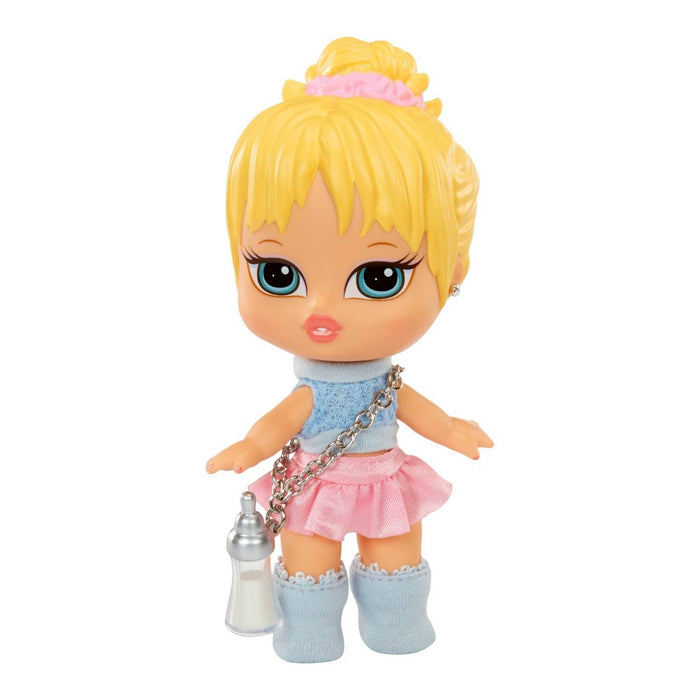 Bratz 8" Babyz Runwayz Cloe Collectible Fashion Doll with Real Fashions