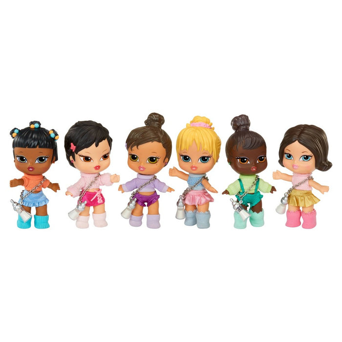 Bratz 8" Babyz Runwayz Cloe Collectible Fashion Doll with Real Fashions