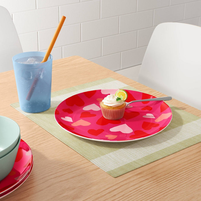 10.4" Melamine Hearts Dinner Plate - Room Essentials