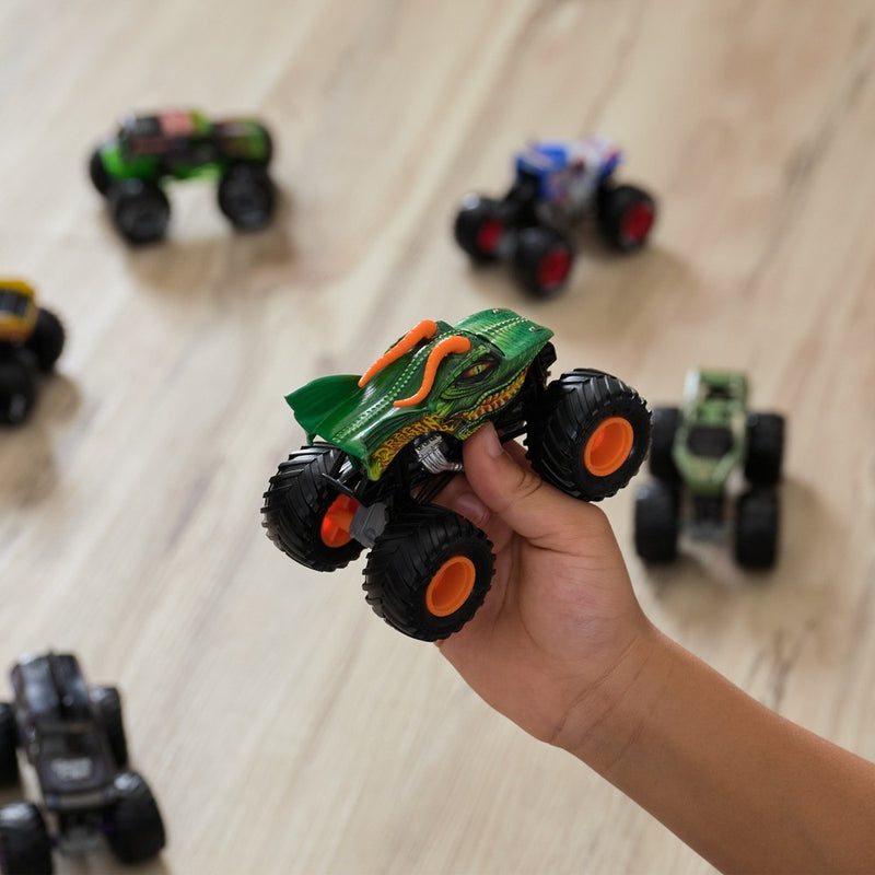 Monster Jam Dragon Die Cast Monster Truck with Trading Card