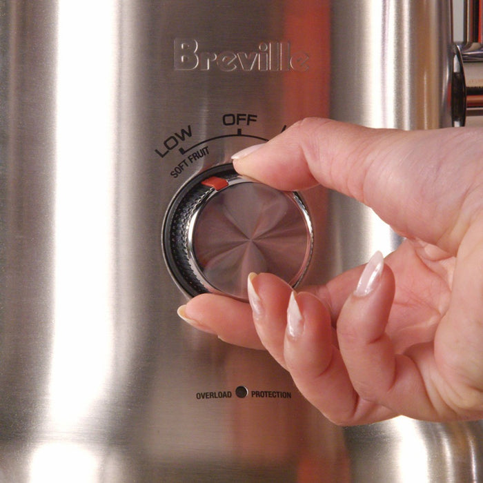 Breville Juice Fountain Cold Plus Brushed Stainless Steel BJE530BSS: 1000W Electric Juicer, 2 Speeds, Dishwasher-Safe Parts (LOCAL PICKUP ONLY)