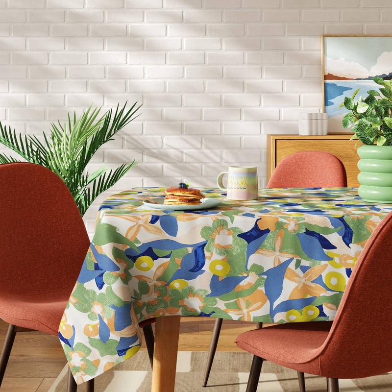 104"x60" Floral Tablecloth - Room Essentials