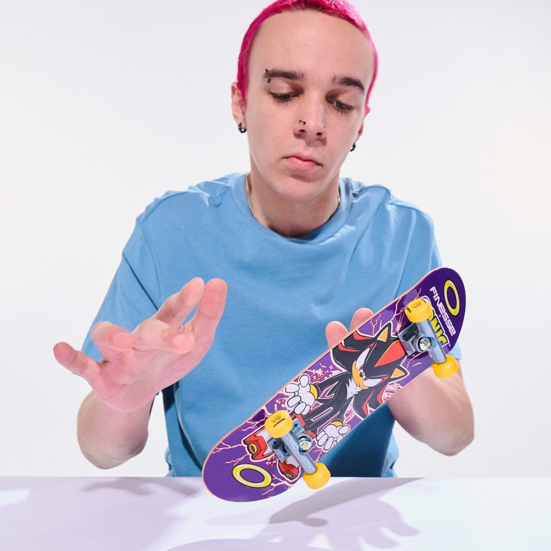 Tech Deck Finesse X Sonic the Hedgehog Handboard