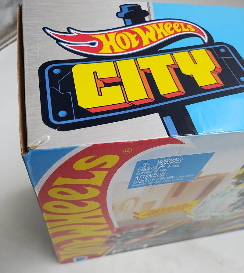 Hot Wheels Ultra Shark Car Wash Playset: SEE DETAILS (LOCAL PICKUP ONLY)