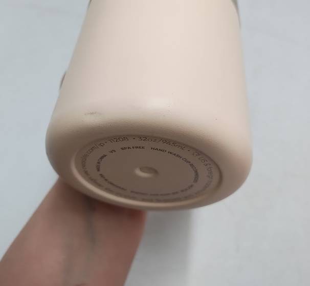 Owala FreeSip 32oz Stainless Steel Water Bottle - Sandy Shores READ DESCRIPTION!