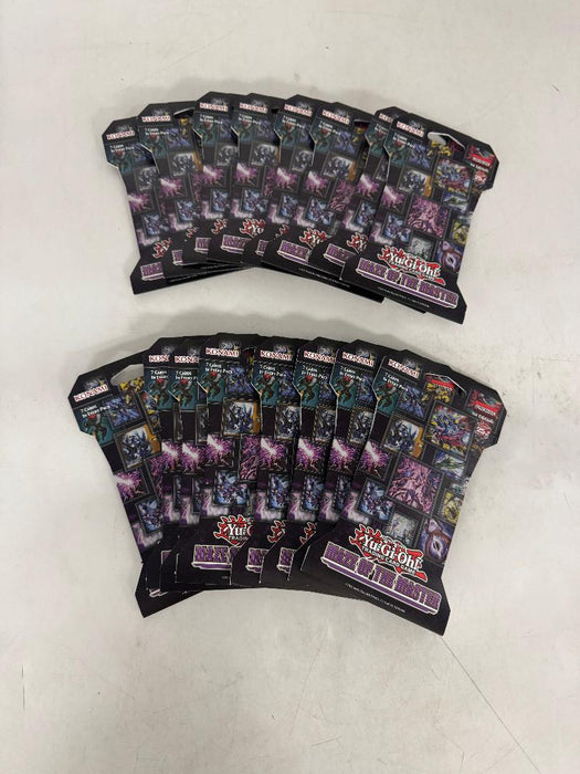LOT OF 16 Yu-Gi-Oh Maze of the Master Collectible Trading Cards LOT OF 16