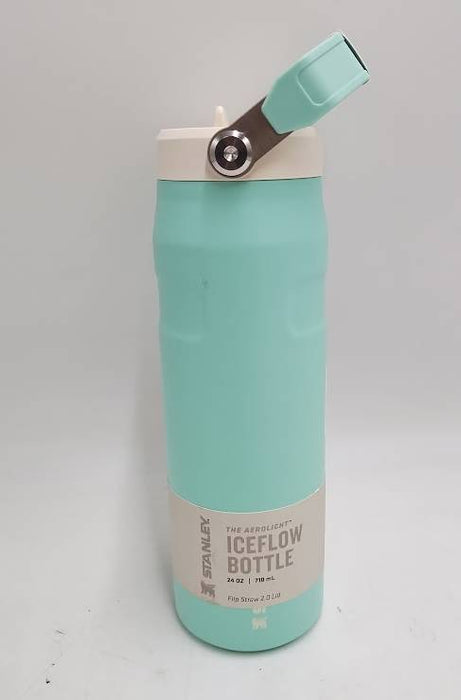 Stanley 24oz IceFlow Aerolight Water Bottle Flip Straw- Green SEE DETAILS