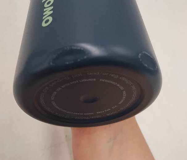 Owala 32oz FreeSip Stainless Steel Water Bottle - Navy Nights READ DESCRIPTION!!