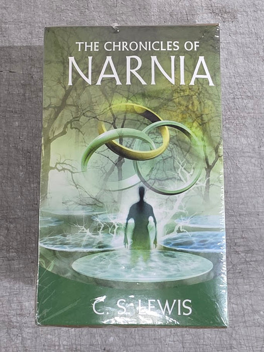 The Chronicles of Narnia Box Set (Paperback) by C. S. Lewis