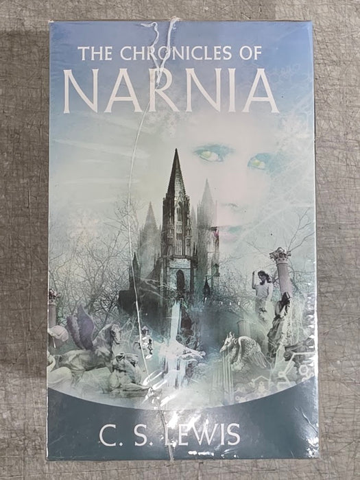 The Chronicles of Narnia Box Set (Paperback) by C. S. Lewis