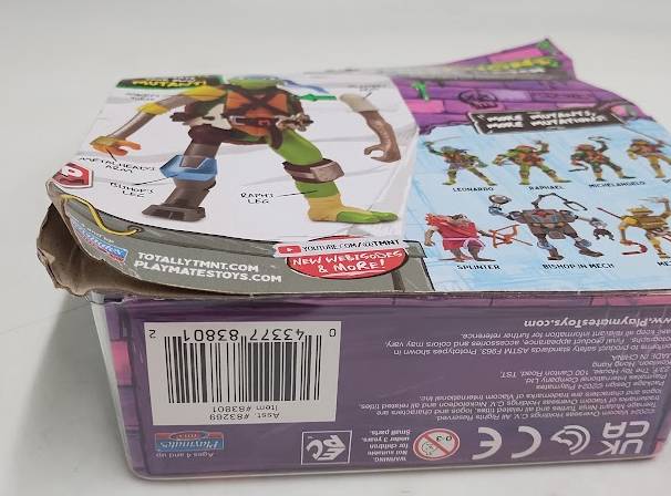 Teenage Mutant Ninja Turtles Leonardo Mix 'N' Match Action Figure.SEE DETAILS.