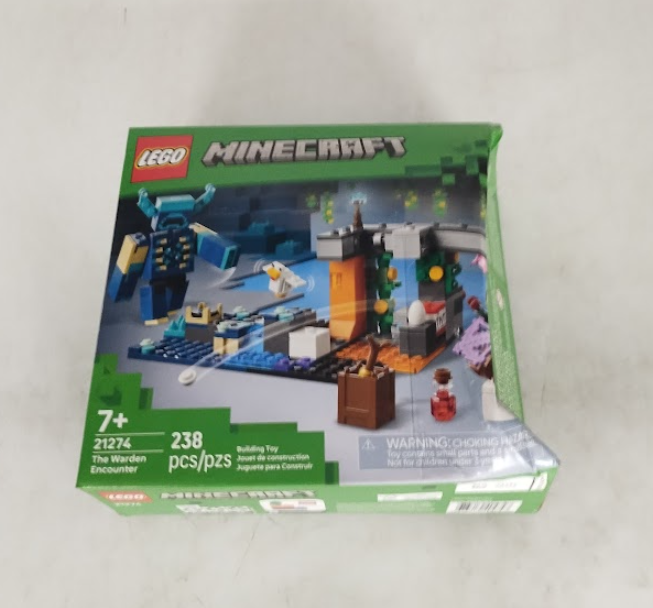 LEGO Minecraft 21274 SEE DETAILS