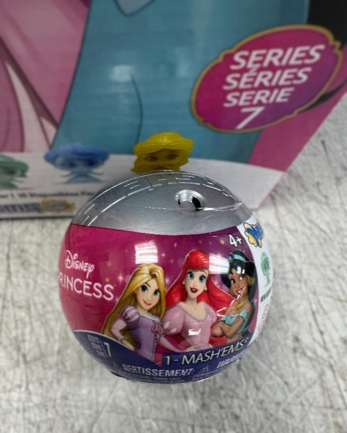 LOT OF 20!!! Mash'ems Disney Princess Surprise Reveal Figures ENTIRE DISPLAY BOX