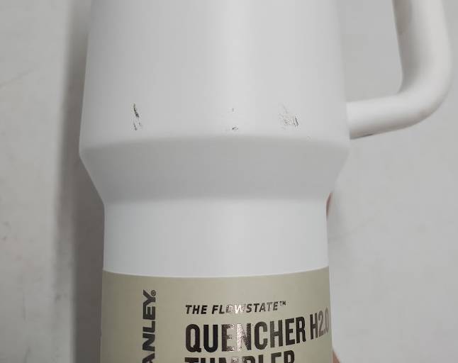 Stanley 40 oz Stainless Steel H2.0 Quencher Tumbler Frost READ DESCRIPTION