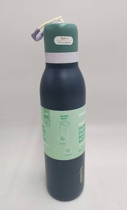 Owala 24oz FreeSip Twist Water Bottle - Navy Nights READ DESCRIPTION