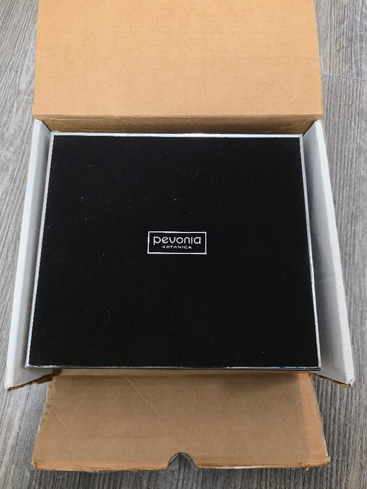 PEVONIA Myoxy-Caviar Luxurious Gift Box OPEN BOX