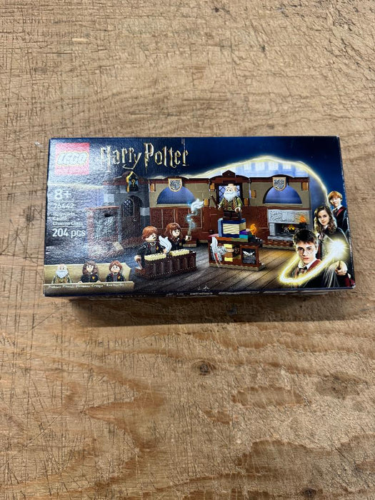 Lego 76442 Harry Potter Castle: Spell Science Toy, Birthday Present 76442